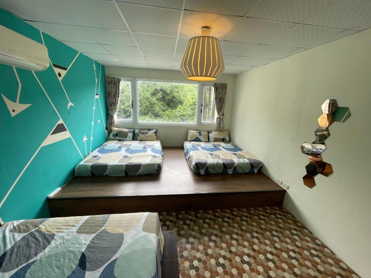 Shiacare Hostel Грийн Айлънд Екстериор снимка