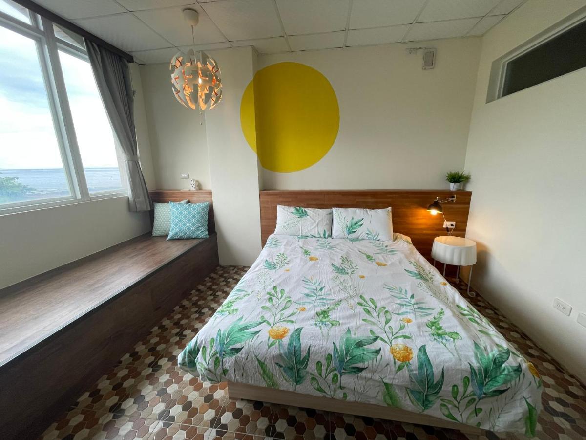 Shiacare Hostel Грийн Айлънд Екстериор снимка